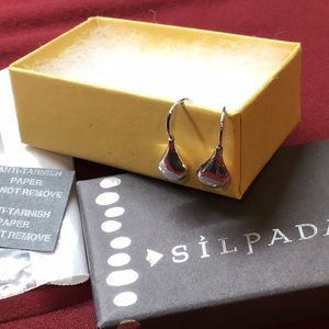 Silpada sterling silver tear drop dangle earrings. Retired style.